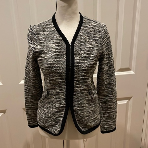 J.CREW Cardigan Sweater Black White Boucle 03509, Size XS - Picture 11 of 13